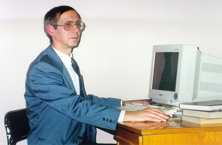 �o�o A�e��� �.�,   42Kb